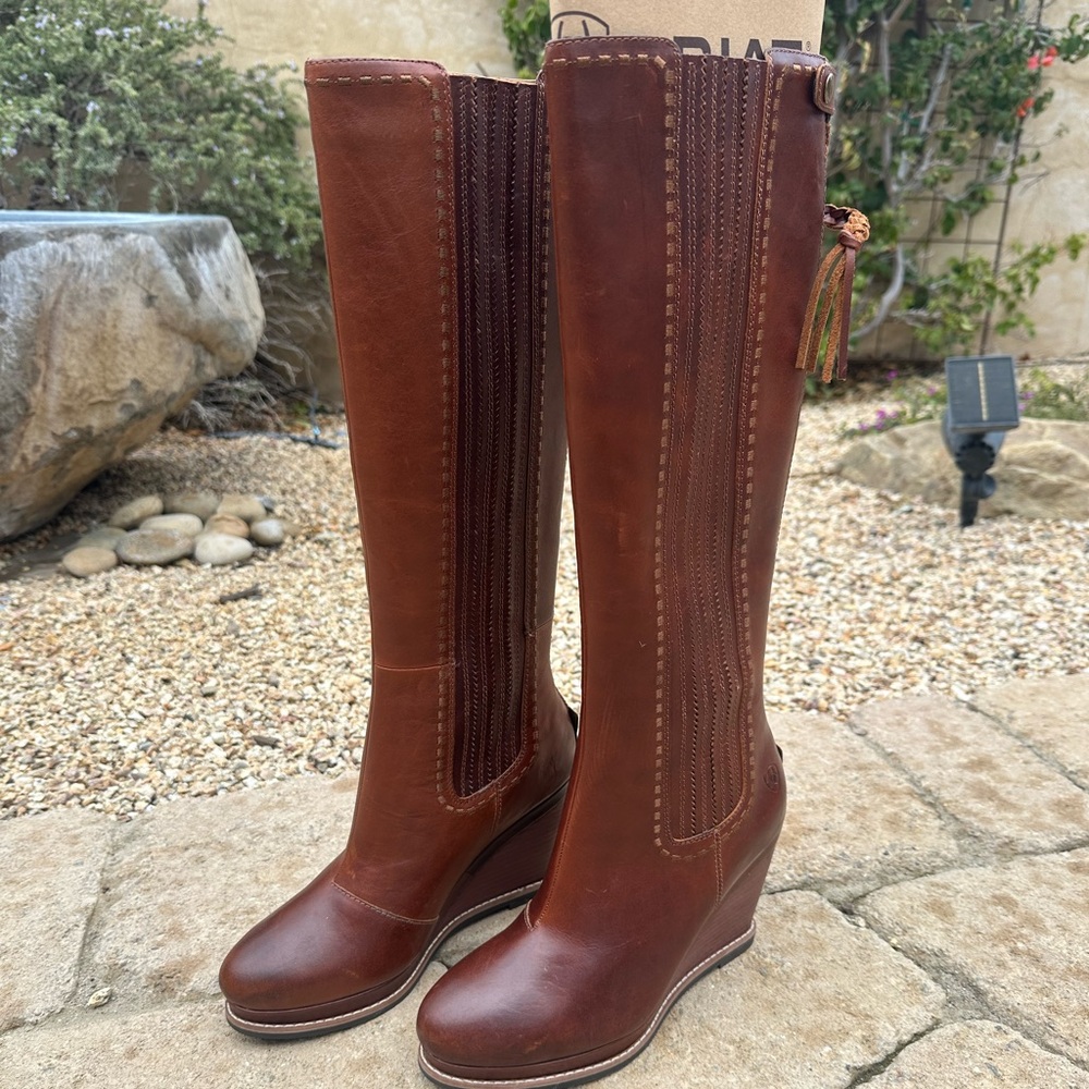 Ariat Ryman knee-high wedge boots NWT - Picture 4 of 5